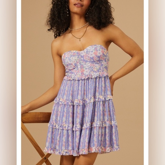 Altar'd State Dresses & Skirts - NWT - Altar’d State Rosie Lavender Strapless Dress - Size XL